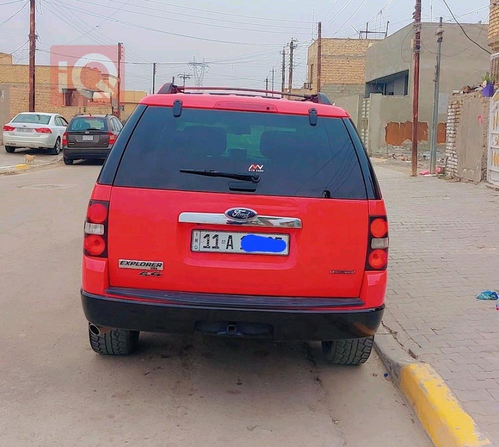 Ford Explorer